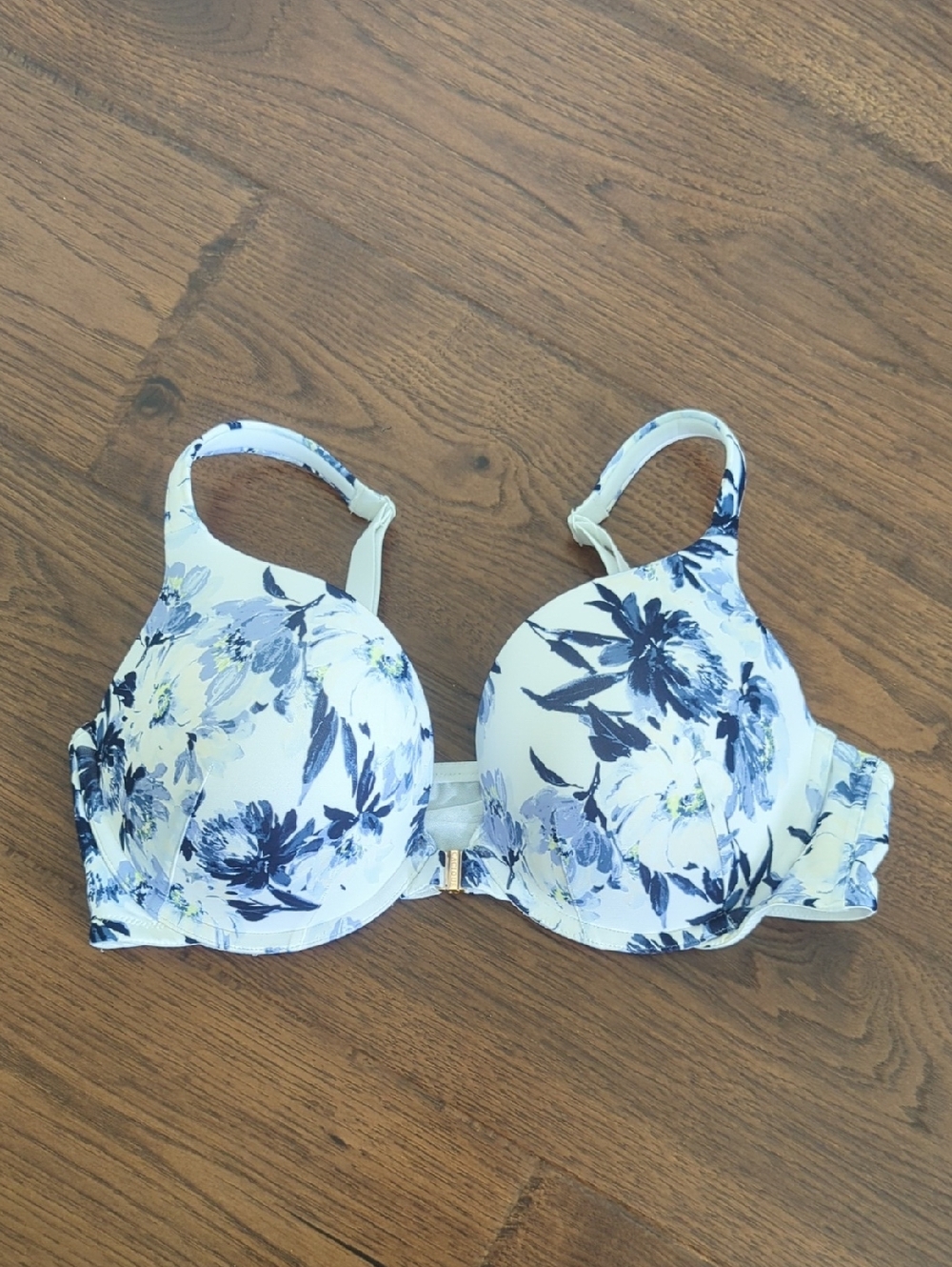 Cacique Boost Plunge Bra Size 42D Floral Front Closure